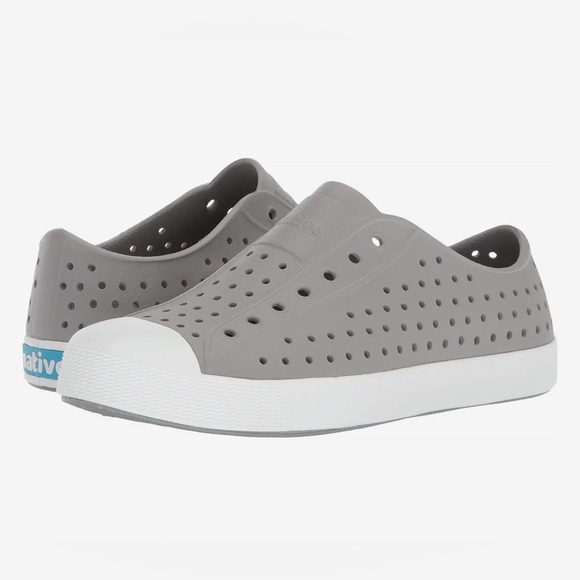 NATIVE Kids Pigeon Grey/ Shell White Jefferson Slip Ons- 6 - Picture 1 of 6